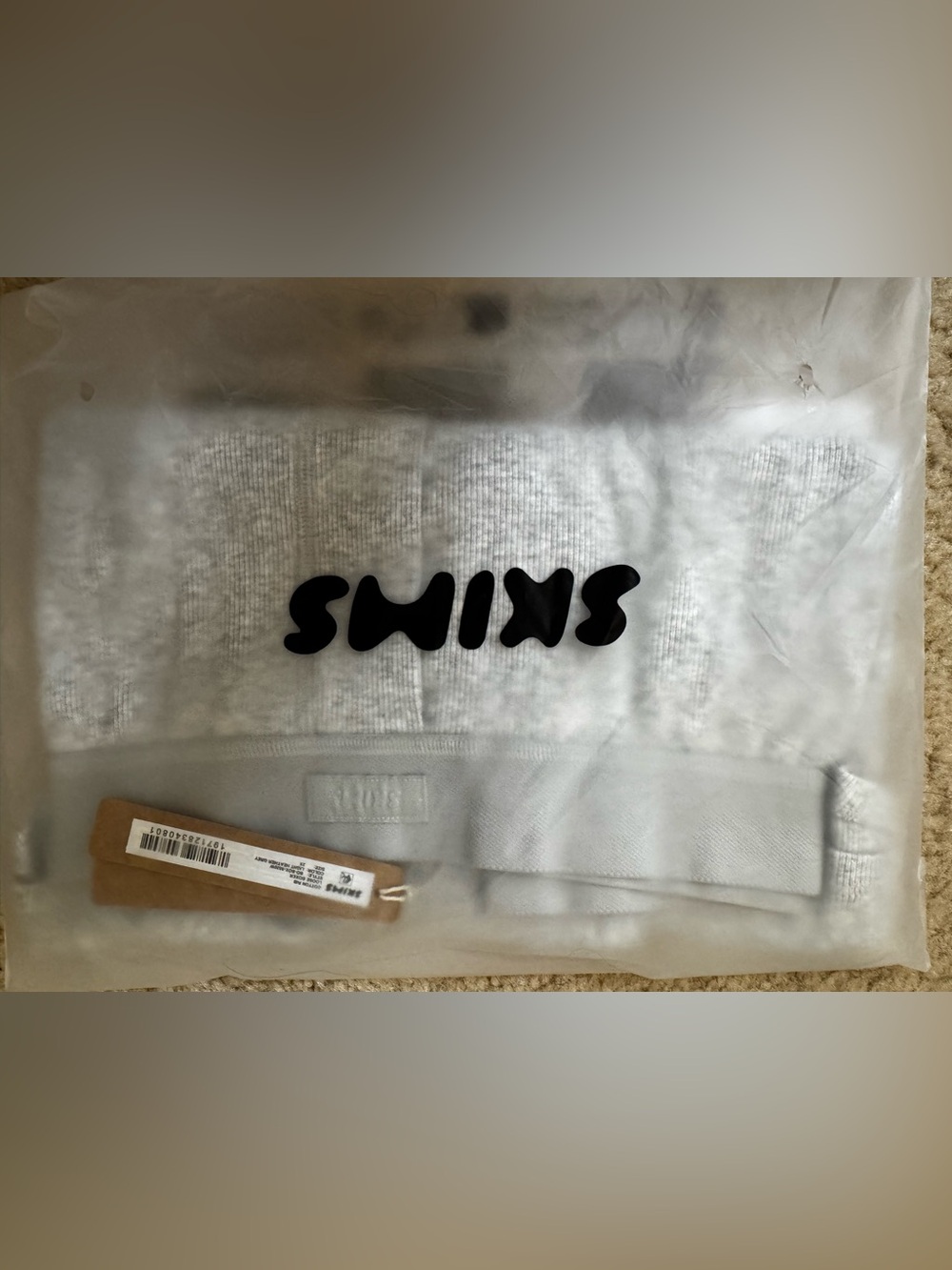 NWT SKIMS Bundle: 2 Bras + 1 Loose Boxer - Picture 7 of 7